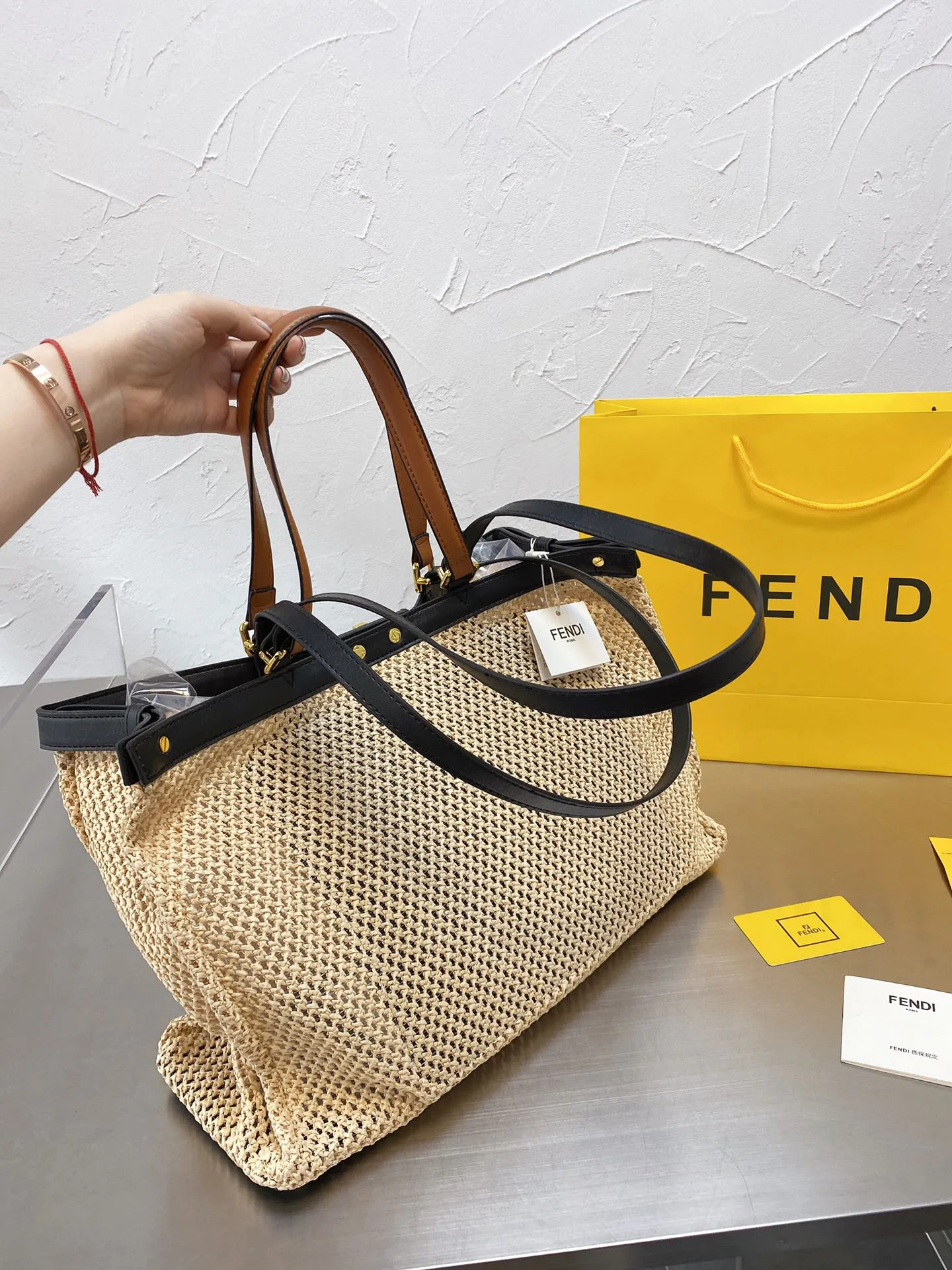 EN   Designer bags by Fendi 114