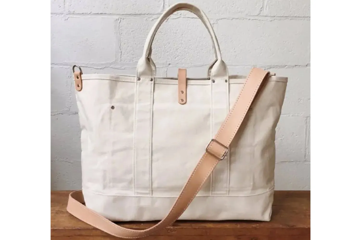 Fernweh Canvas Travel Tote Bag