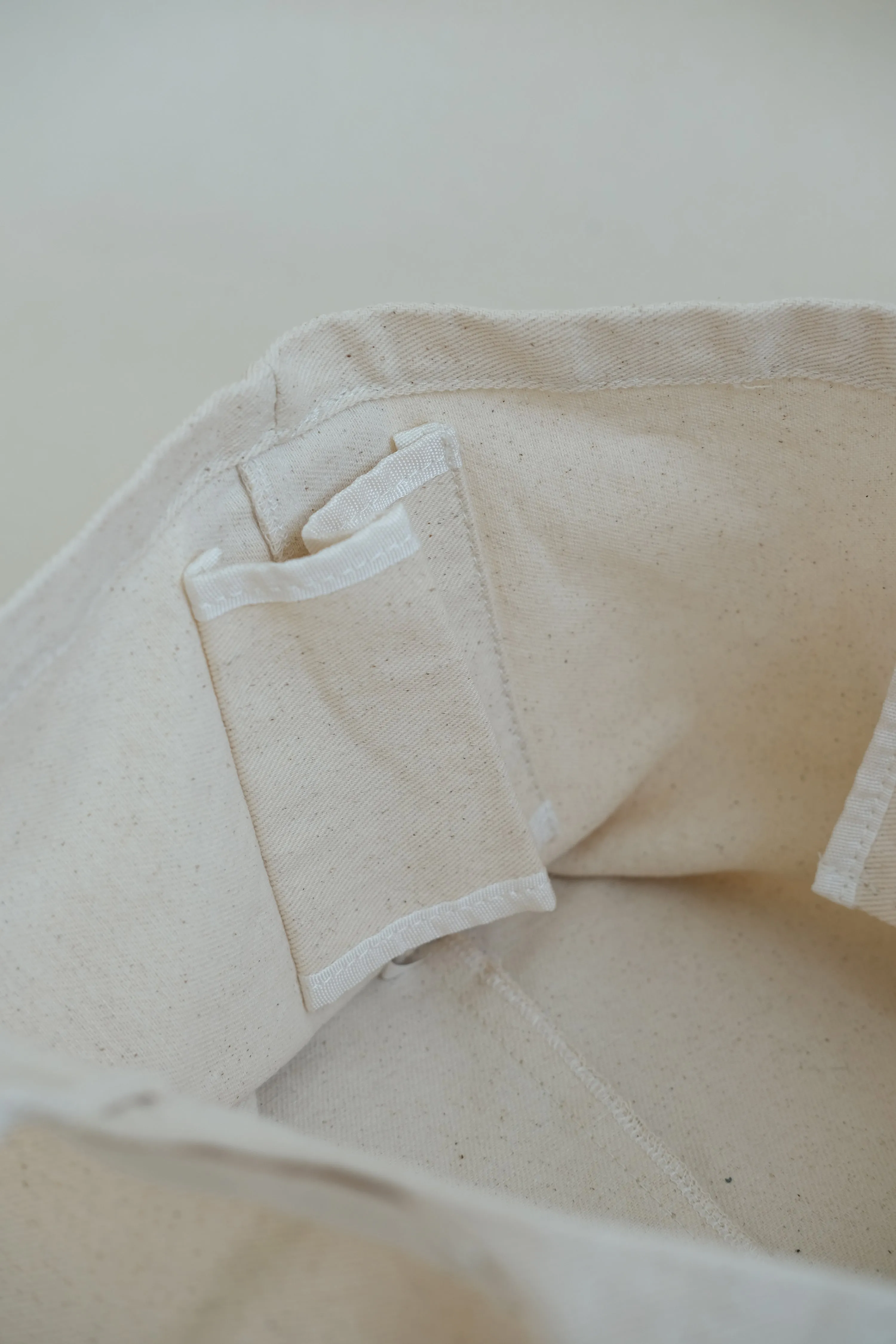 Lace canvas bag cream white