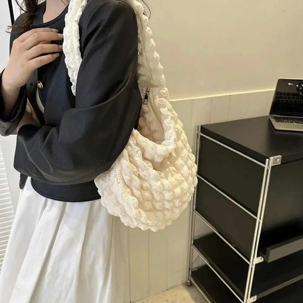 Uniwim Luna Quilted Shoulder Bag