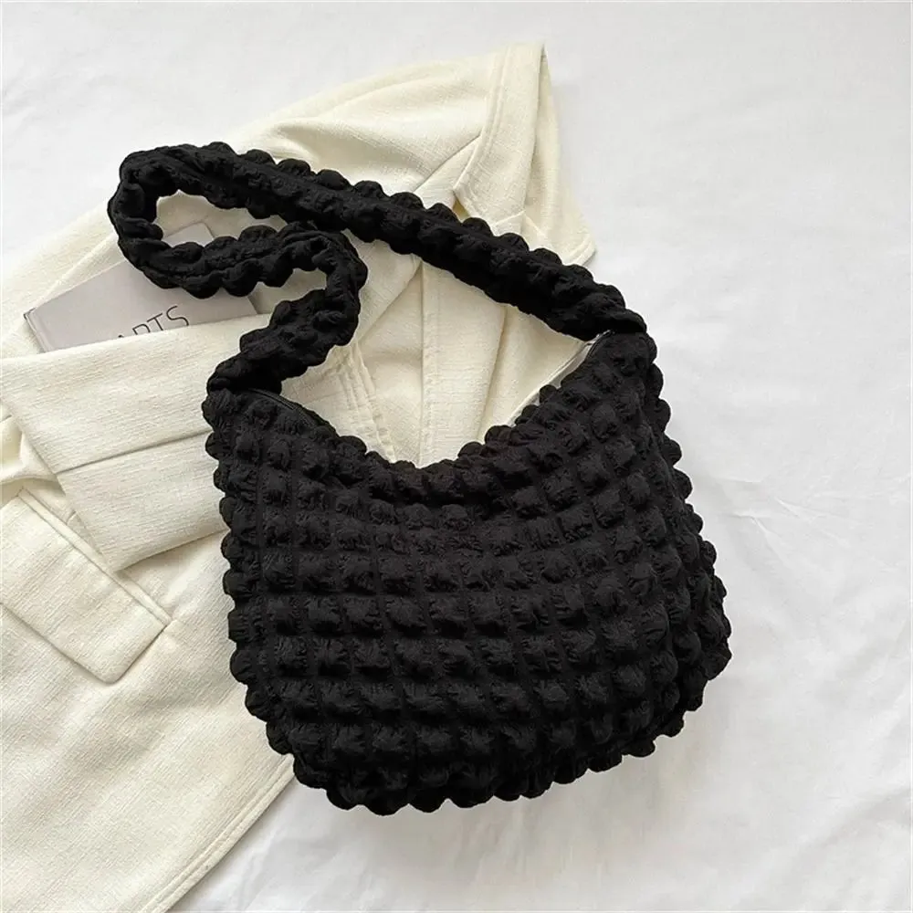 Uniwim Luna Quilted Shoulder Bag