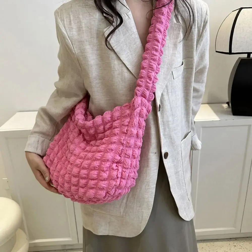 Uniwim Luna Quilted Shoulder Bag