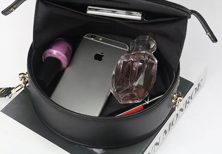 Womens Black Leather Crossbody Bags Circle Bag Shoulder Bag for Women